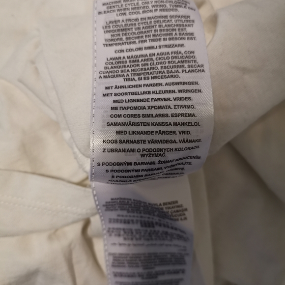 Guess Men's Croc Embossed Yoke Tee XS Black White - Picture 11 of 12